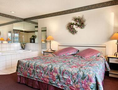 Travelstar Inn & Suites Colorado Springs Værelse billede